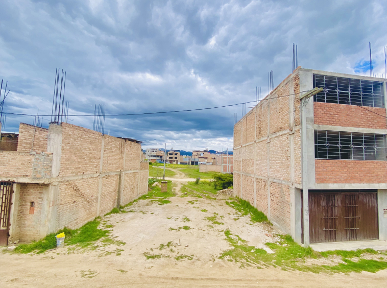 Urb. Las Begonias